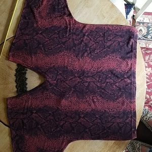 Vanessa Williams super soft V neck sweater w/ black lace detail across the back